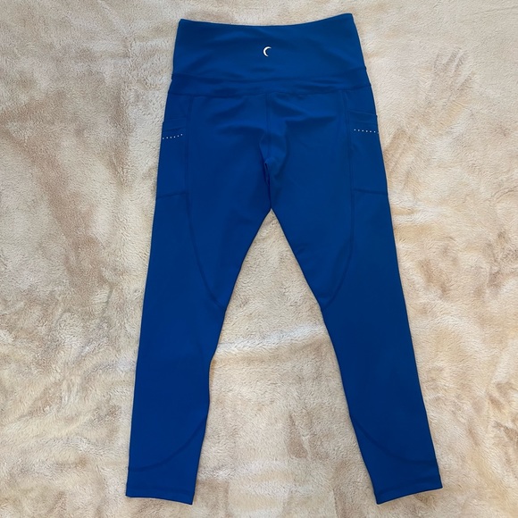 Zyia Blue Reflective Pocket Leggings, Zyia, Size 6-8 - Picture 2 of 15